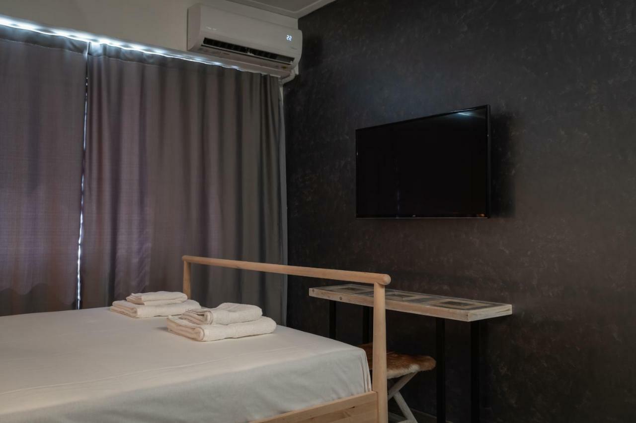Superb Industrial Style Lodge Heart Of Athens Atenas Exterior foto