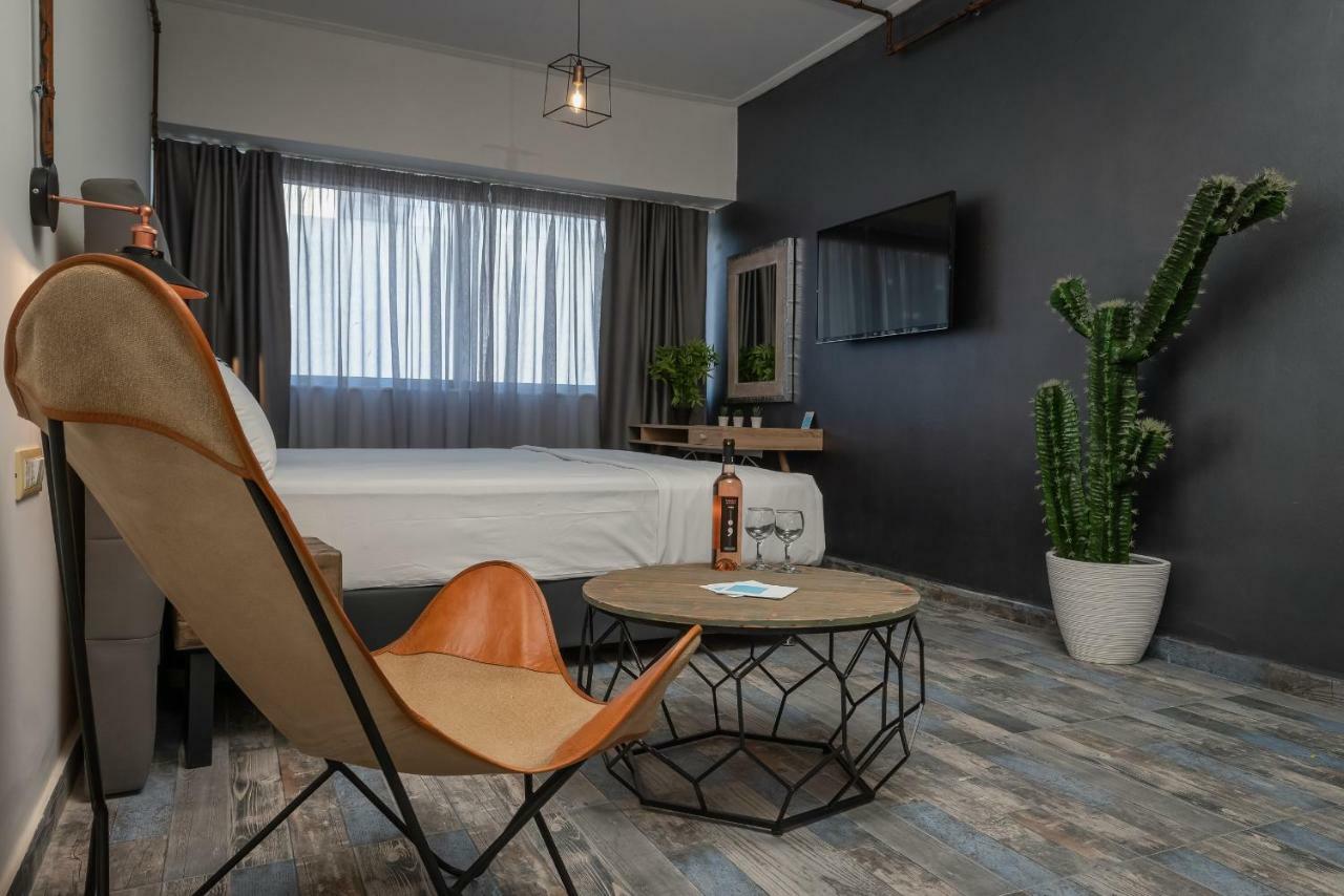 Superb Industrial Style Lodge Heart Of Athens Atenas Exterior foto